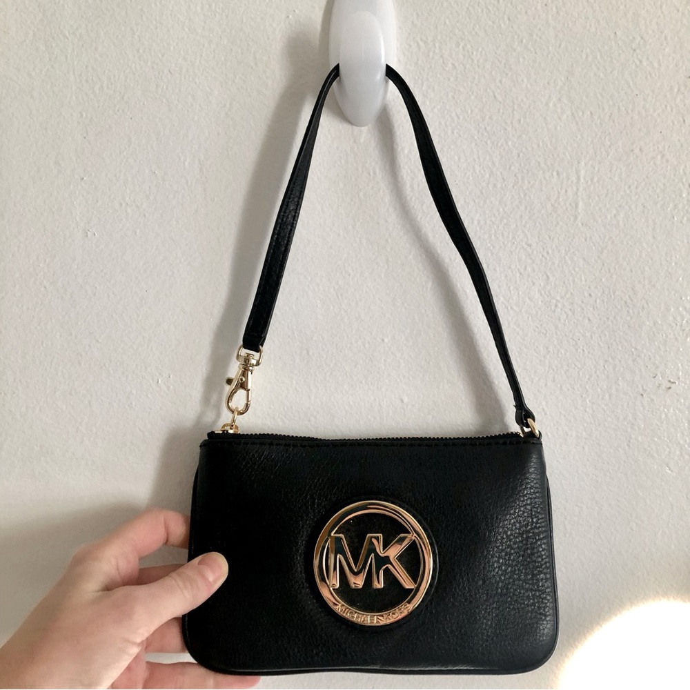 Small Michael Kors Clutch, Black Leather